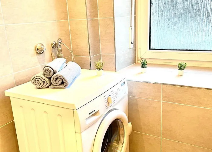 Appartement N-ferienwohnung Naehe U-bahn Fuer 4 Personen Nuremberg