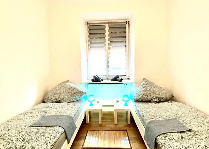 Appartement N-ferienwohnung Naehe U-bahn Fuer 4 Personen Nuremberg